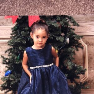 Meet your Posher, Esmelin